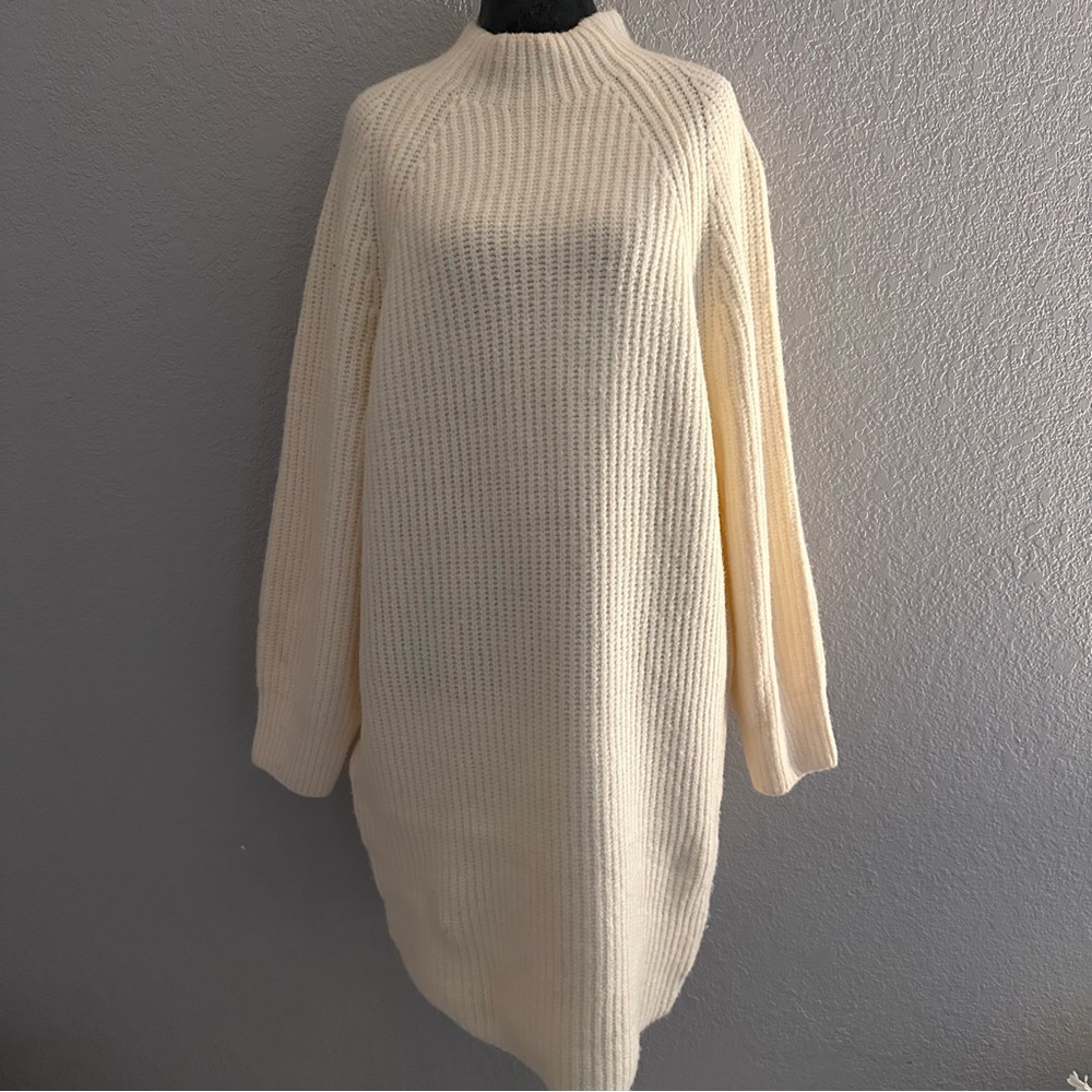 NWT Express Ivory Ribbed Mock Neck Midi Sweater Dress M